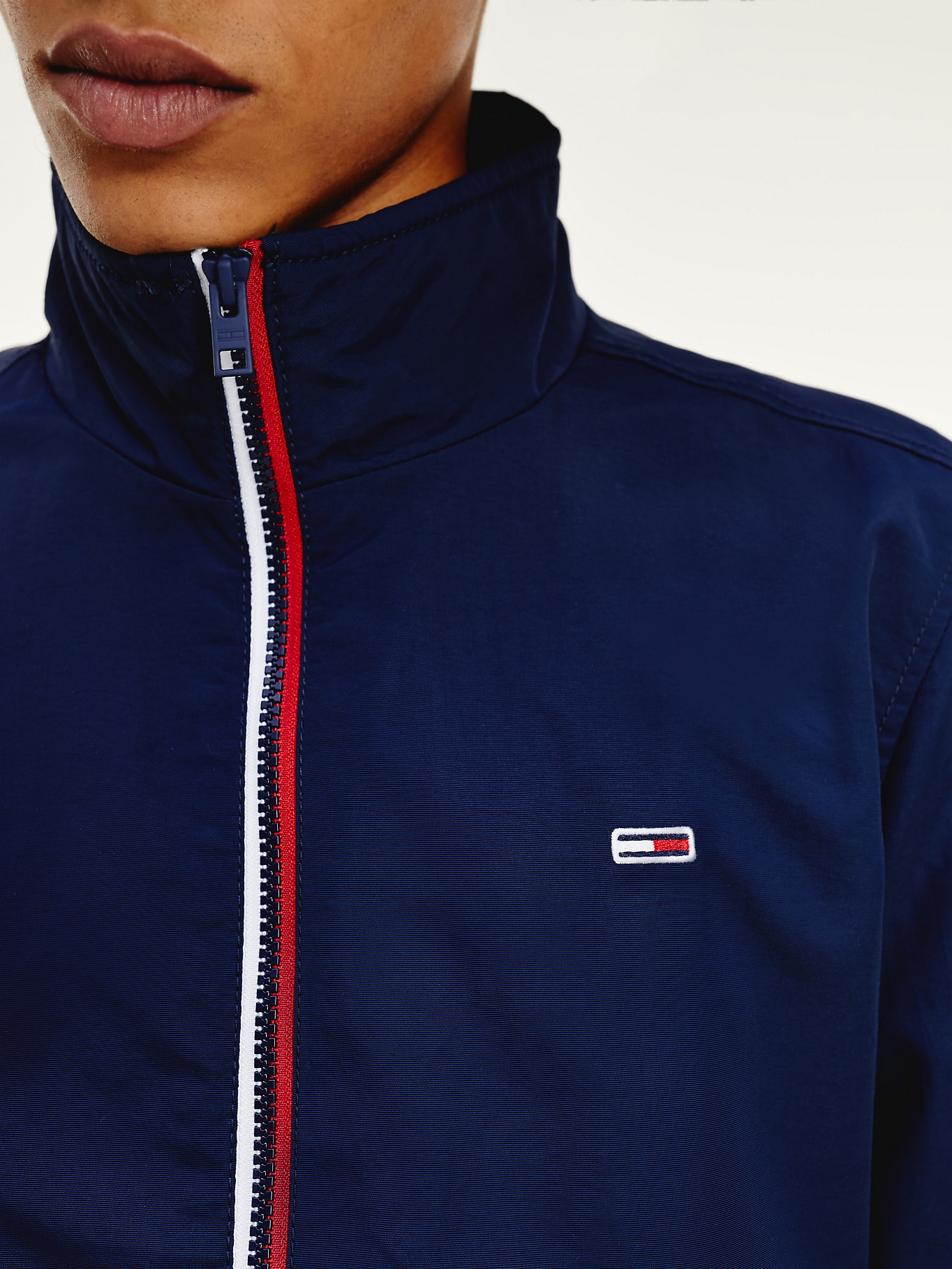 DM0DM07366_CBK_alternate4