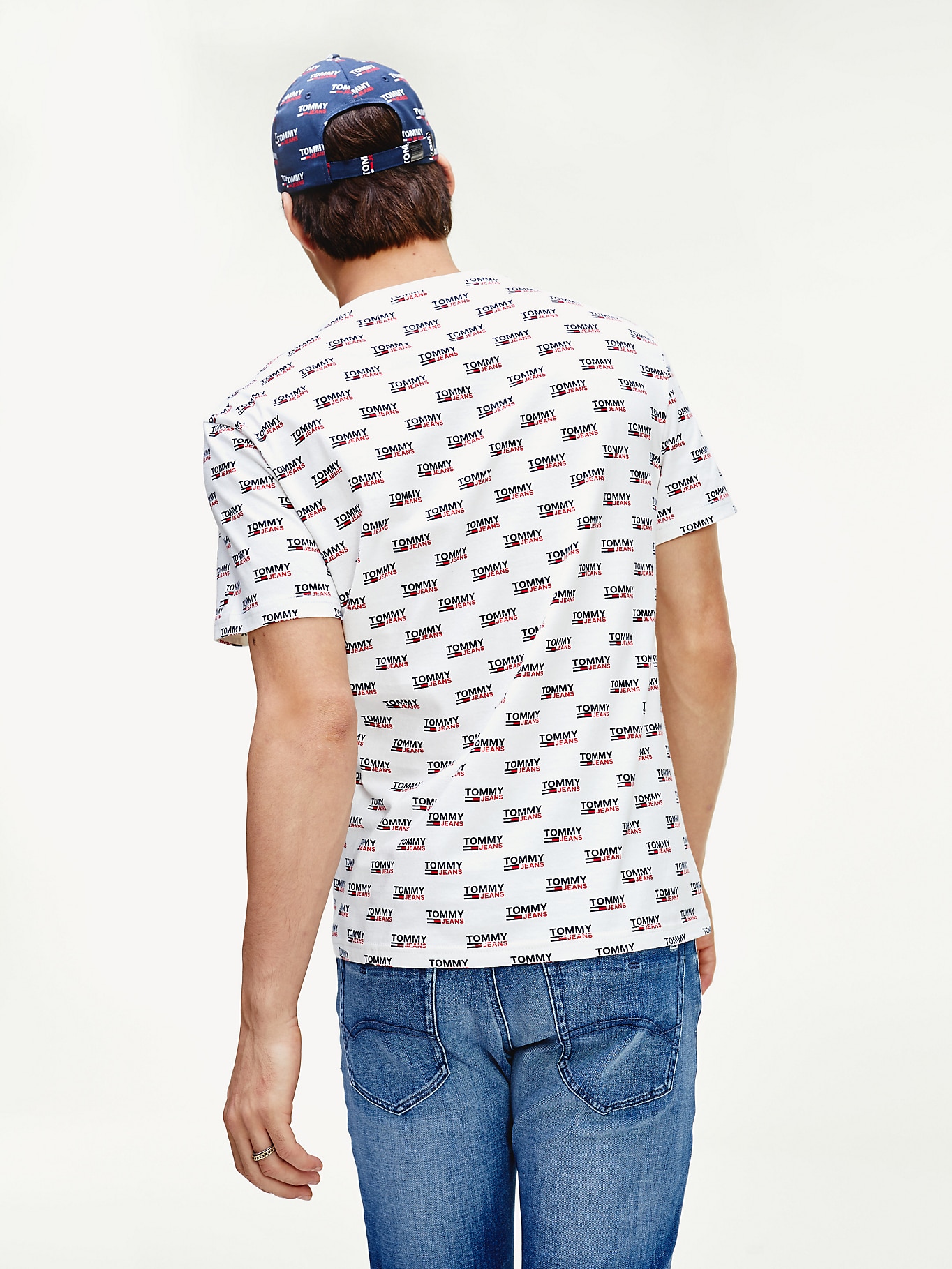 DM0DM07839_YBR_alternate2