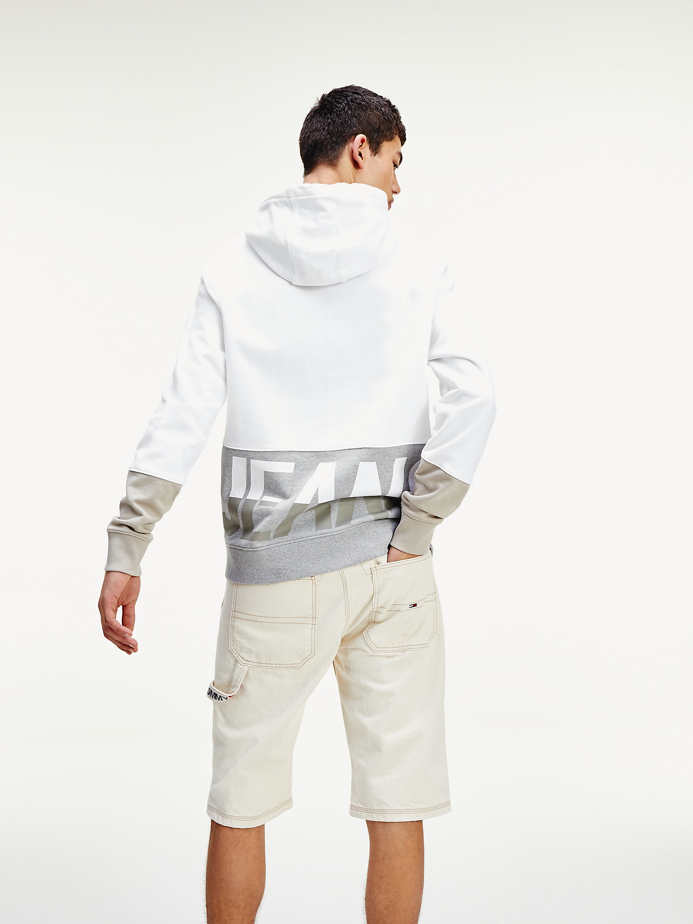 DM0DM07876_YBR_alternate2